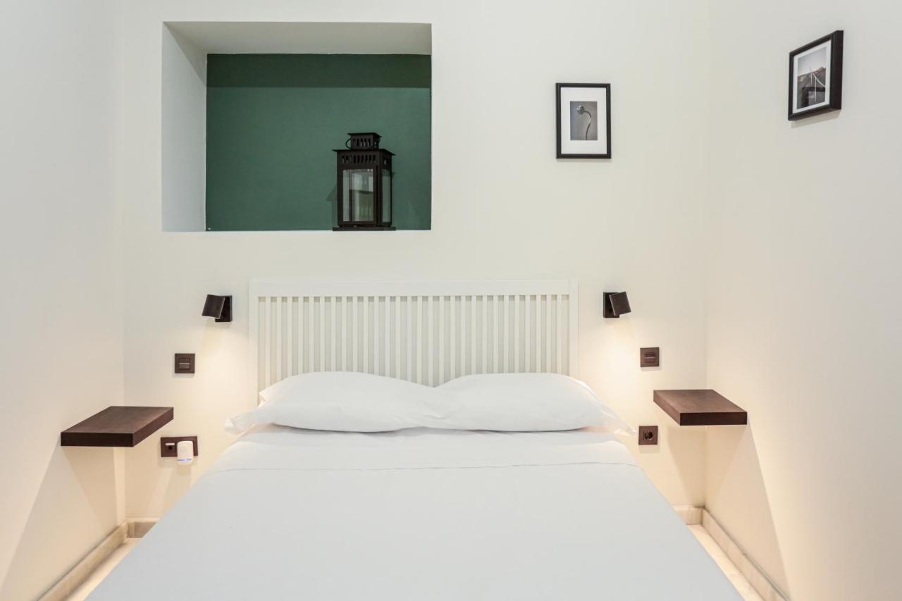 Monkeys Apartments Cervantes Севилья Экстерьер фото